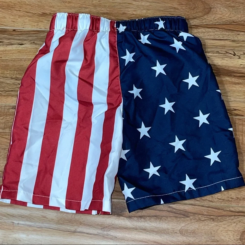 Patriotic Swim Trunks Boys‎ size 4 T